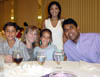 Family/08132005_017.jpg (69363 bytes)