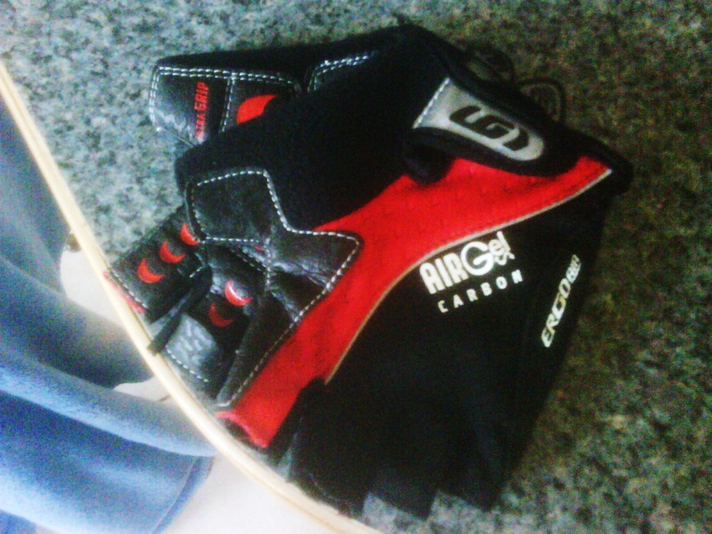 New Louis Garneau cycling gloves